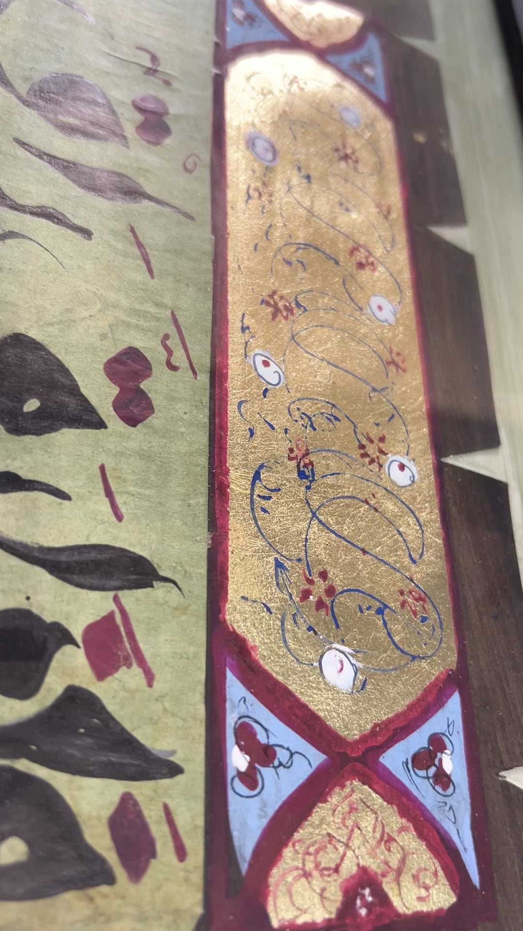 فإذا رق راق، وإذا راق ذاق، وإذا ذاق فاق، وإذا فاق اشتاق